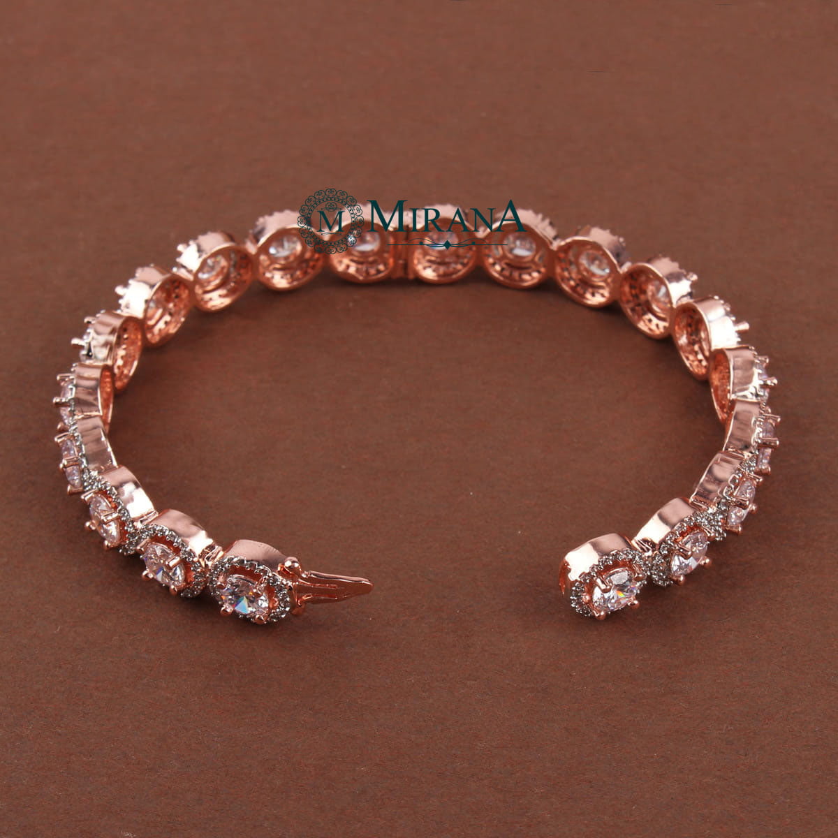 MJBR21R111-1-Classic-Solitaire-Round-Bracelet-Rose-Gold-Look-4.jpg