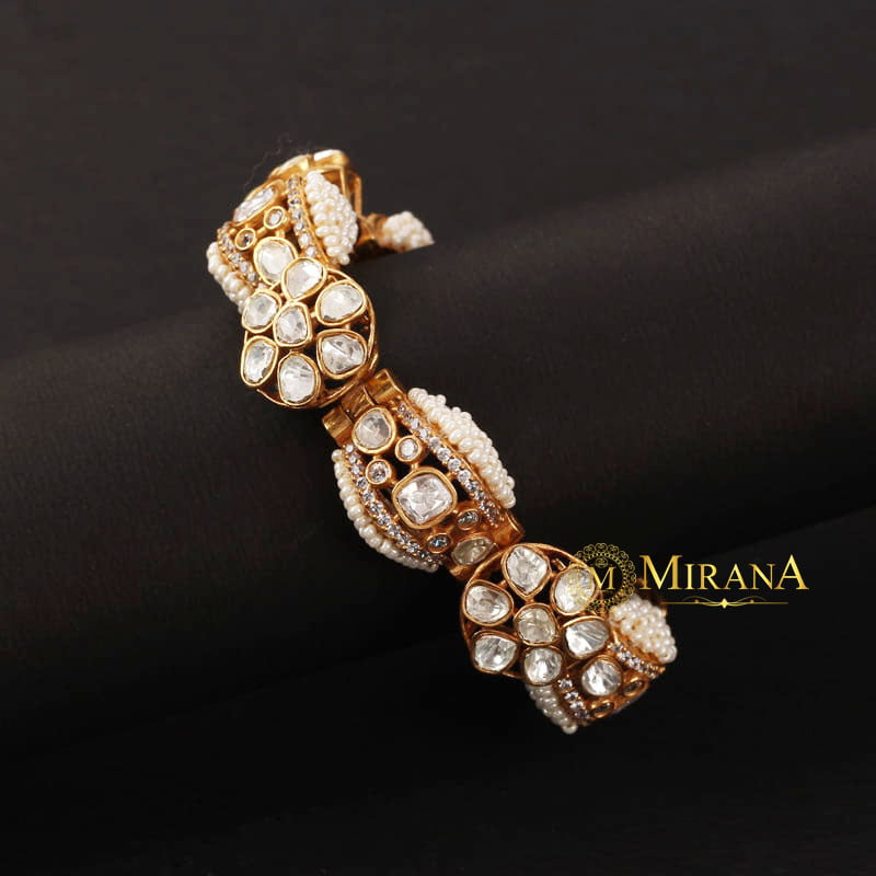 MJBR21R157-1-Malvika-Kundan-Polki-Bridal-Bracelet-Gold-Look-4.jpg September 5, 2022