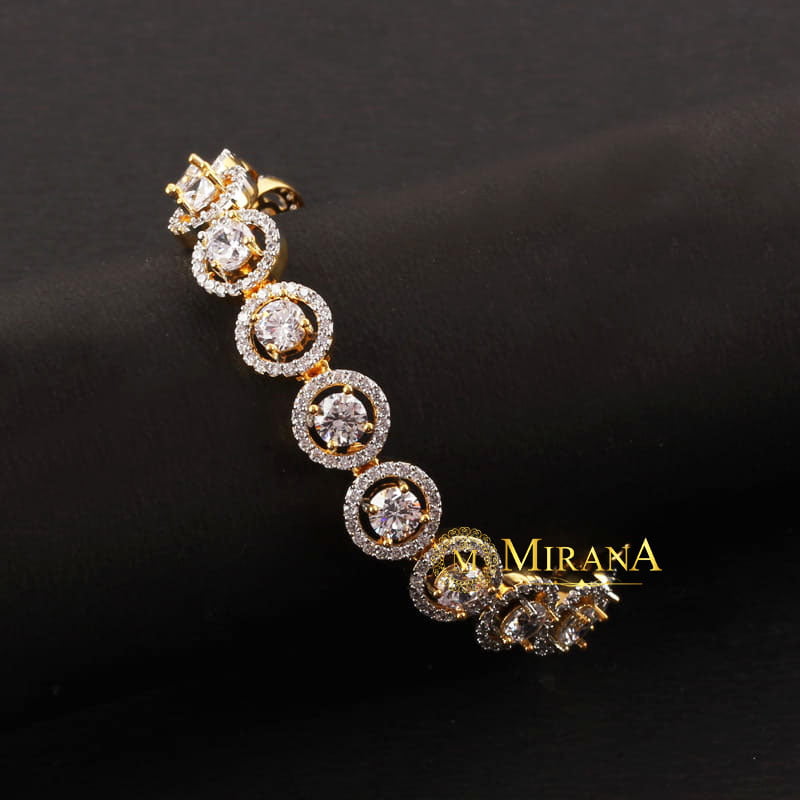 Amey Solitaire Designer Bracelet