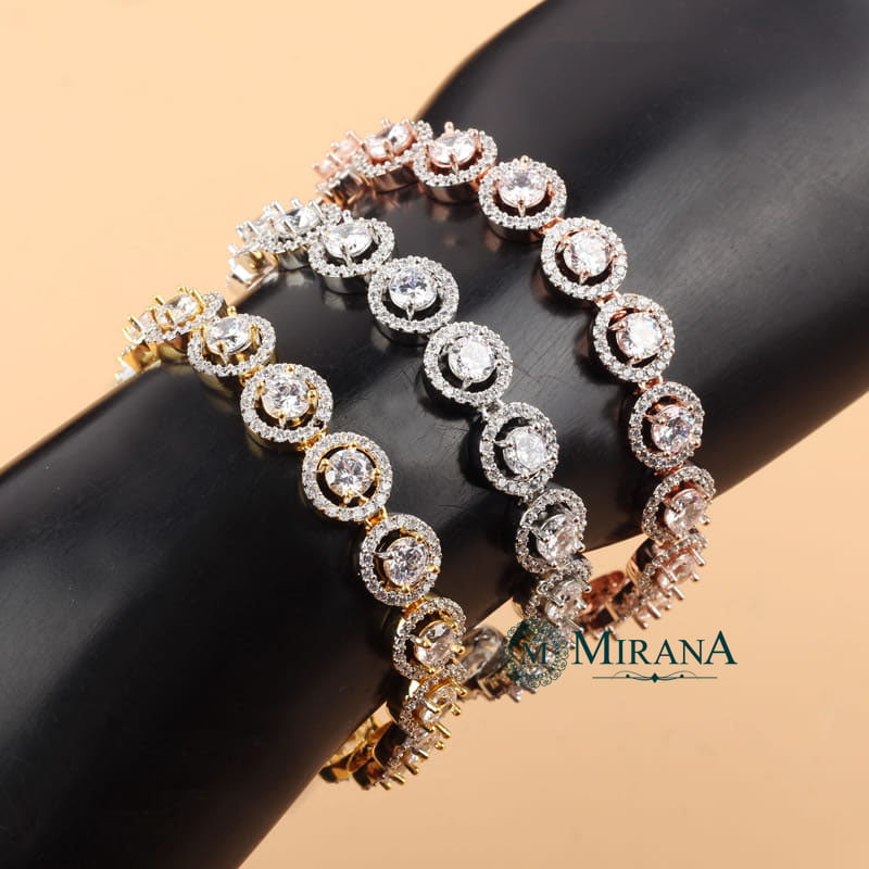 Amey Solitaire Designer Bracelet