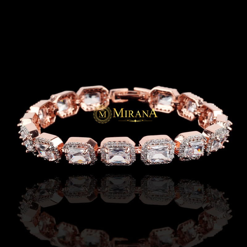 MJBR21R167-1-Octo-Designer-Bracelet-Rose-Gold-Look-3.jpg October 20, 2022