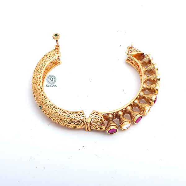 Dhruvi Antique Kundan Bracelet