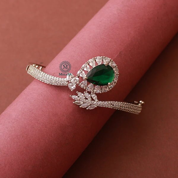 Bella Emerald Green Designer Bracelet