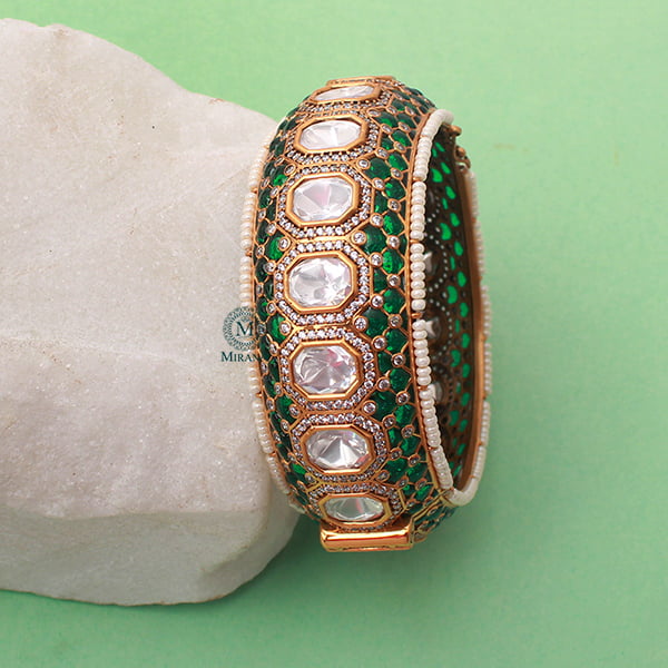 Chitra Emerald Green Polki Designer Bracelet