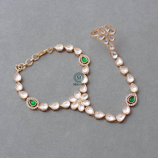 Anika Emerald Green Polki Designer Bracelet