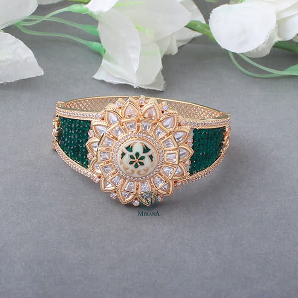 Shrishti Emerald Green Polki Bracelet