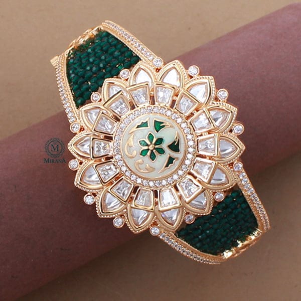 Shrishti Emerald Green Polki Bracelet