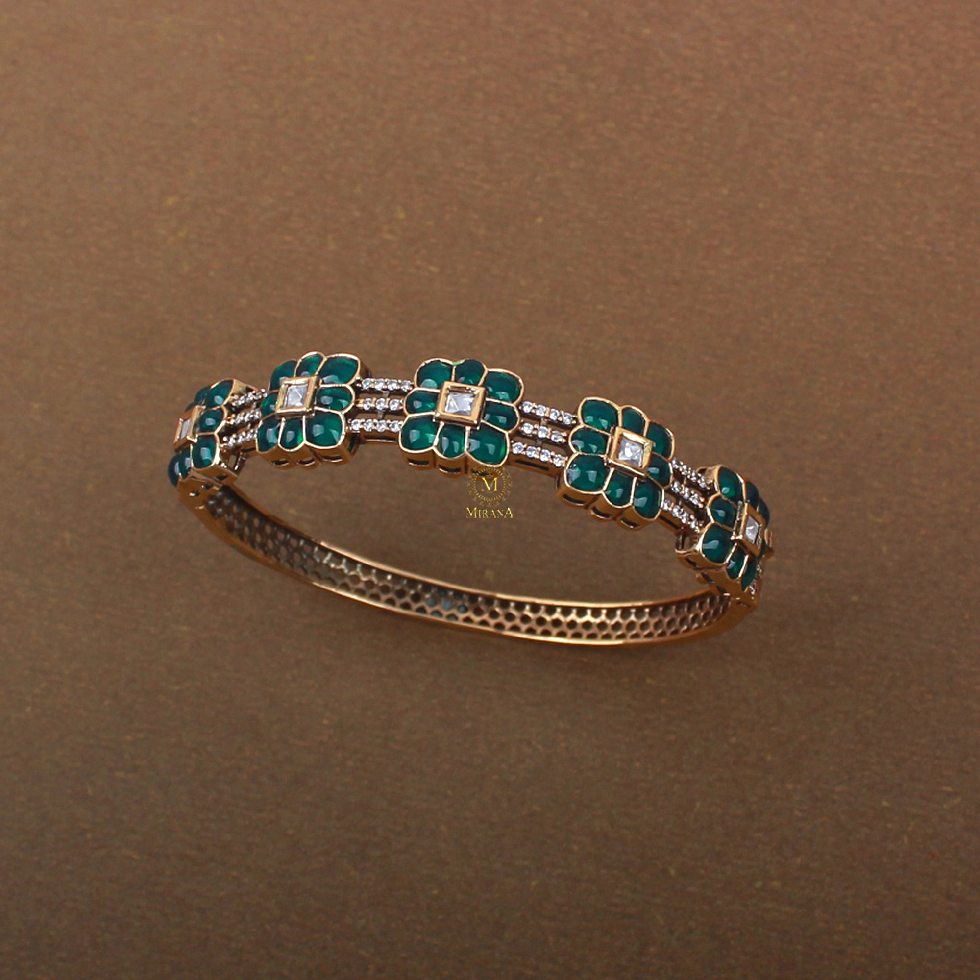 Sarika Emerald Green Designer Bracelet