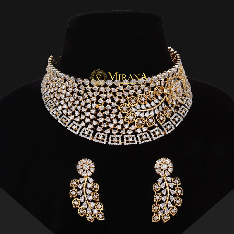 MJCK21C203-3-Alisha-Feather-Designer-Choker-Set-Gold-Look-12.jpg