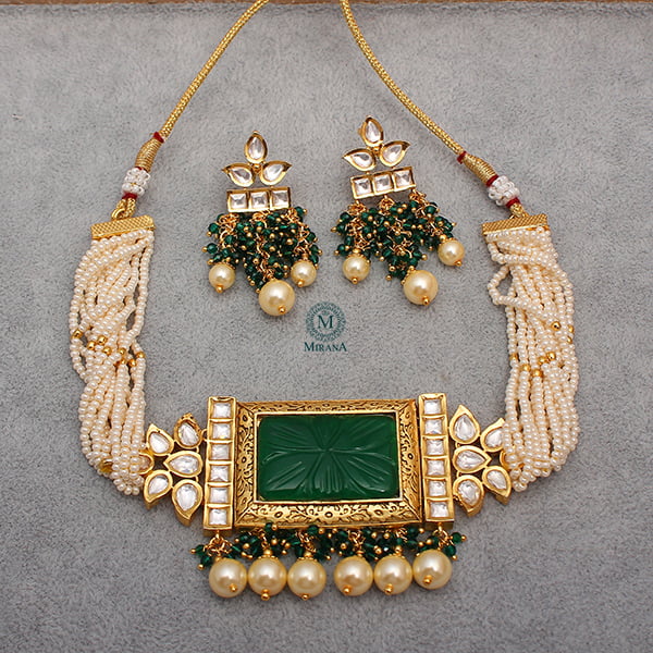 Avari Emerald Green Polki Choker Set