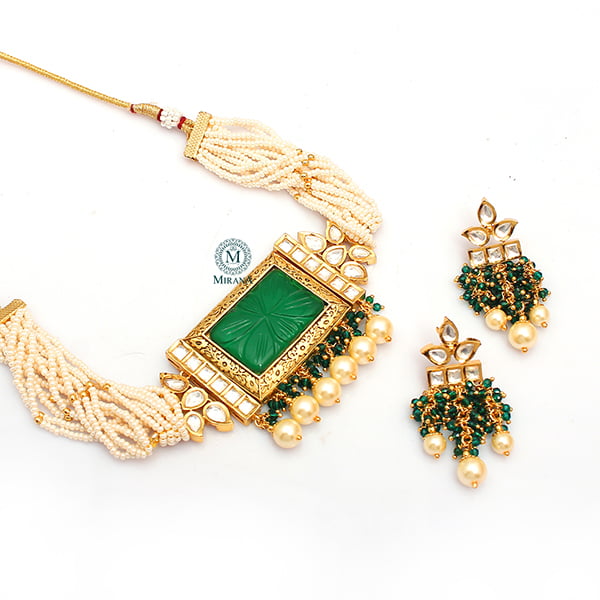 Avari Emerald Green Polki Choker Set