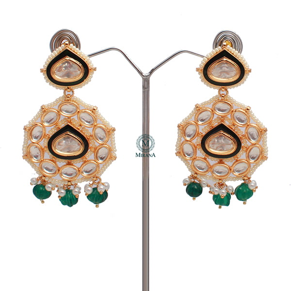 Sharvi Emerald Green Uncut Polki Choker Set