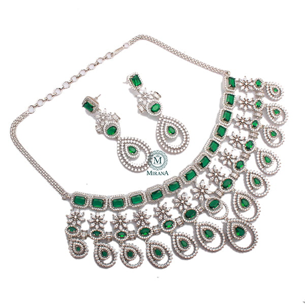 Nia Emerald Green Designer Choker Set