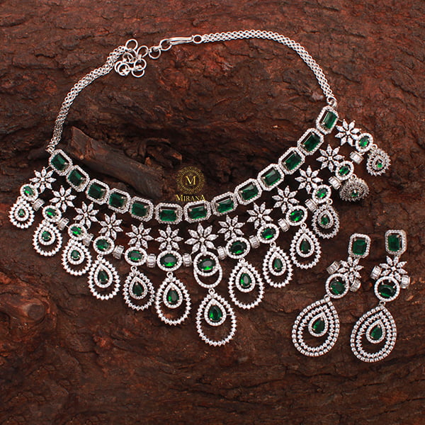 Nia Emerald Green Designer Choker Set