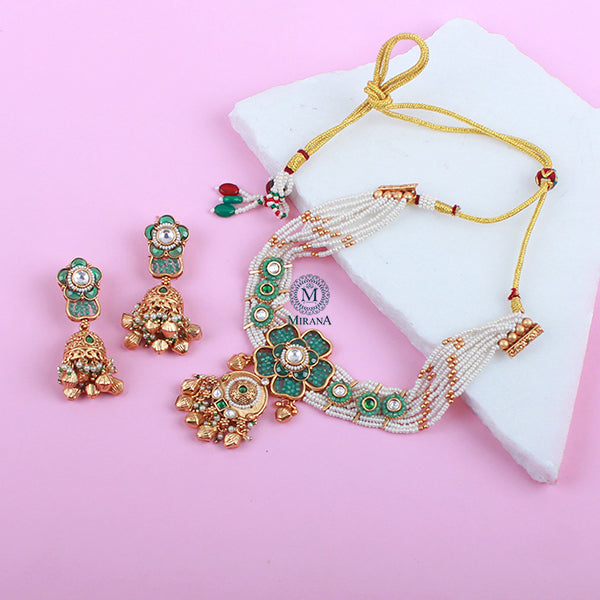 Gulaab Emerald Green Antique Choker Set
