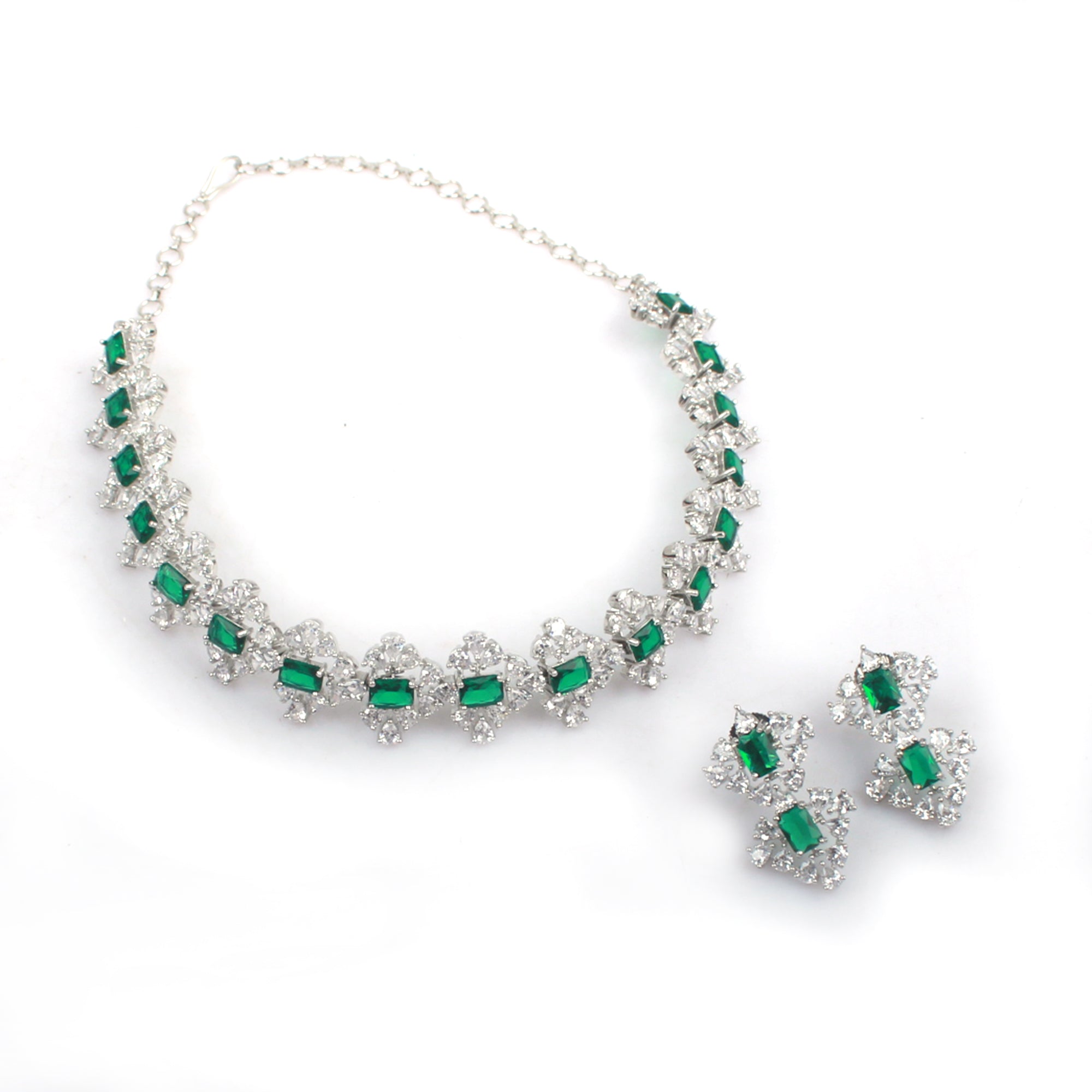 Dorothy Emerald Green Designer Choker Set