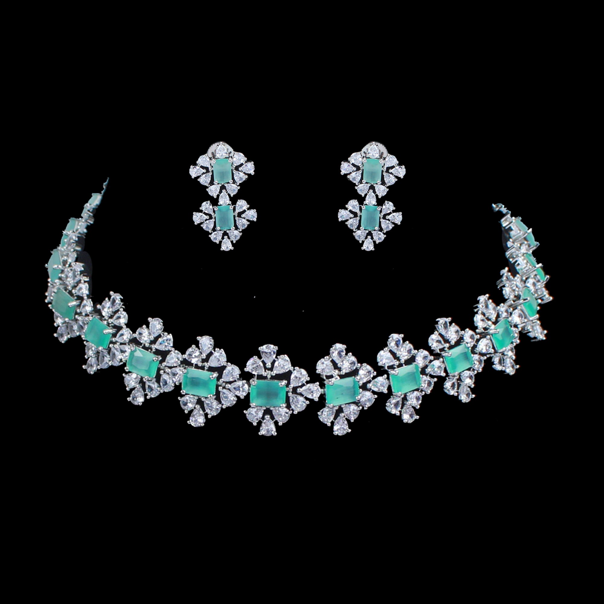 Dorothy Mint Blue Designer Choker Set