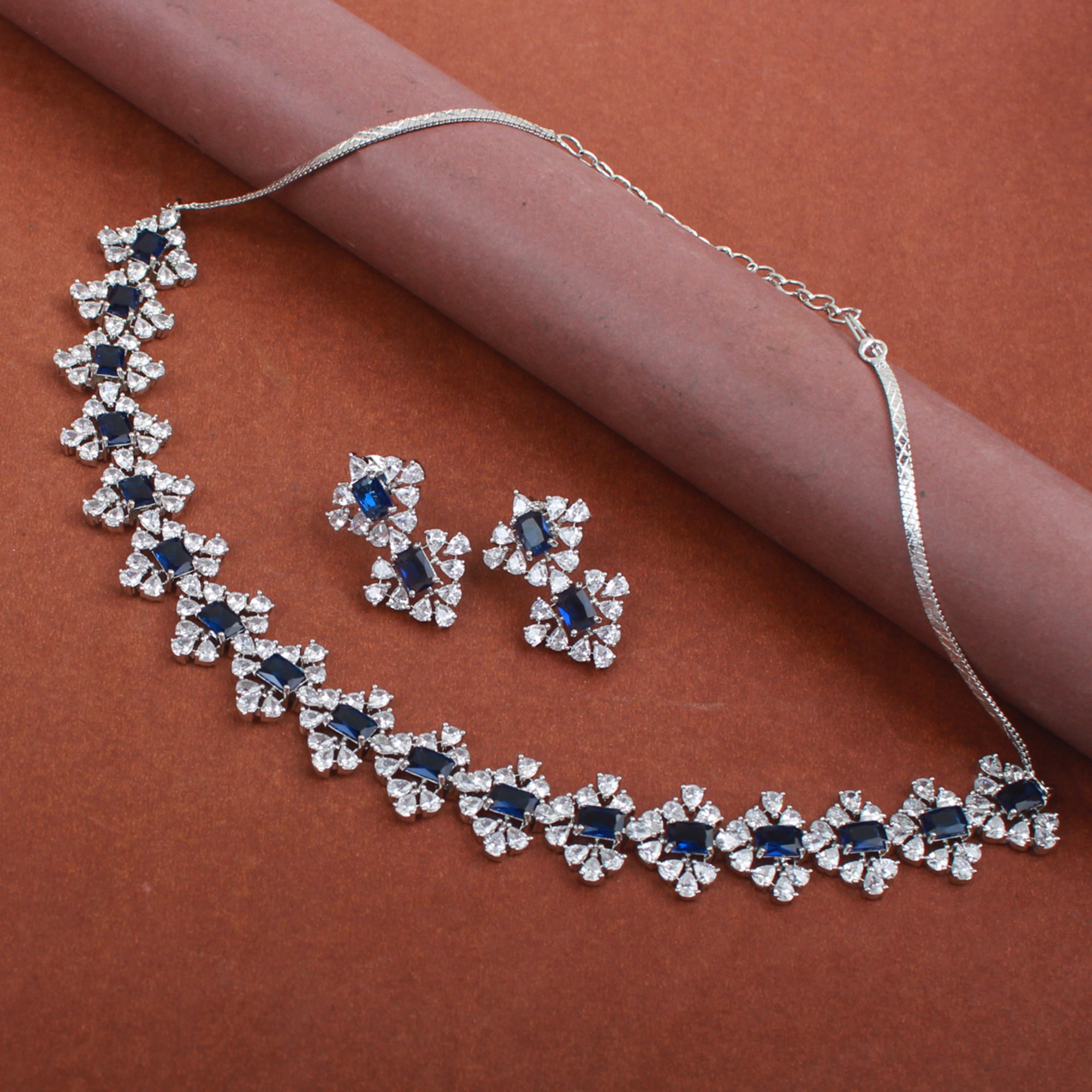 Dorothy Sapphire Blue Designer Choker Set