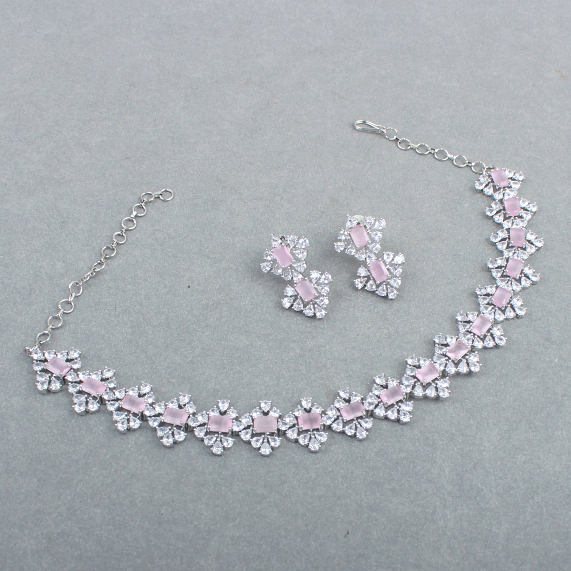 Dorothy Pastel Pink Designer Choker Set