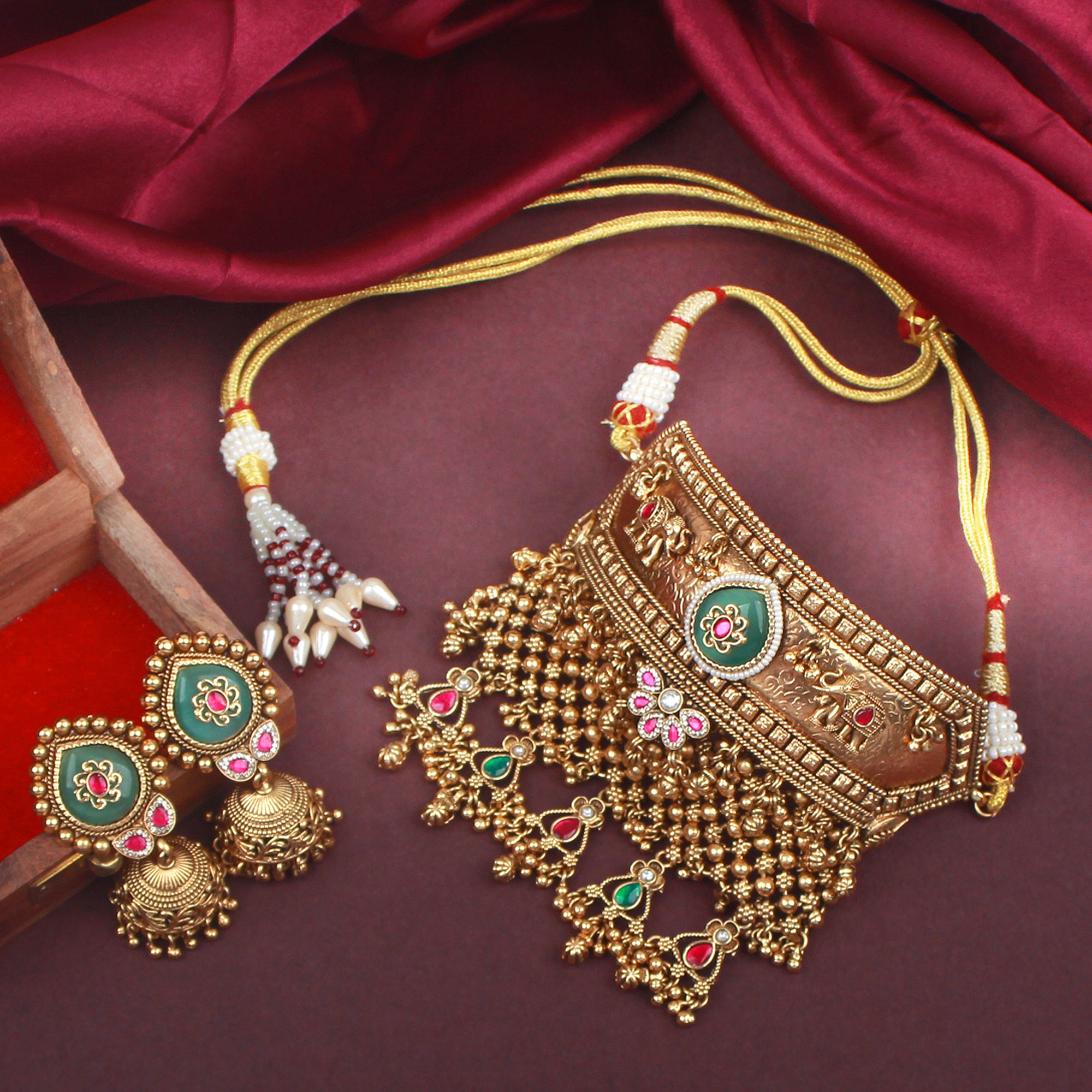 Vastavi Antique Designer Choker Set