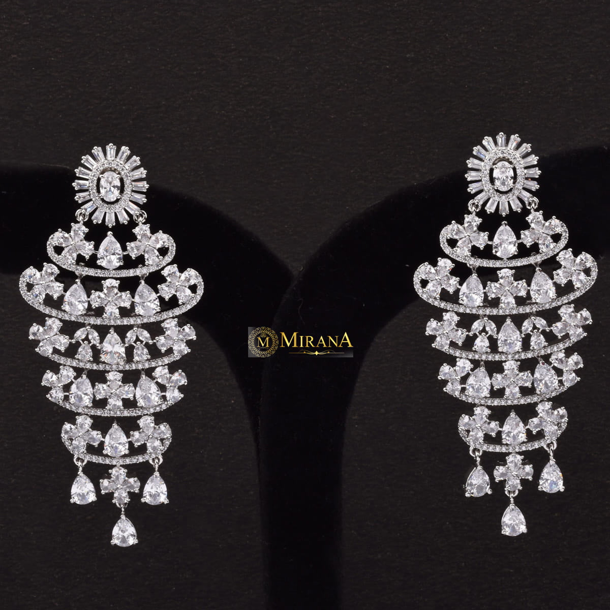 Exclusive Drop Petal Long Earrings