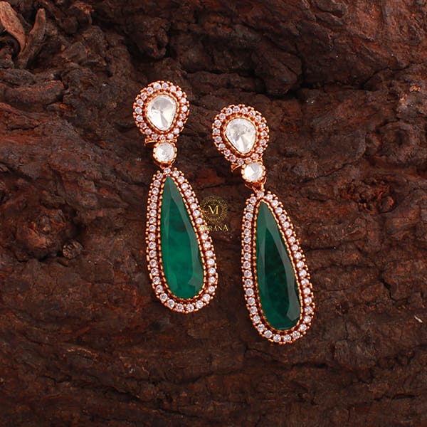 Nivedi Emerald Green Moissanite Earrings