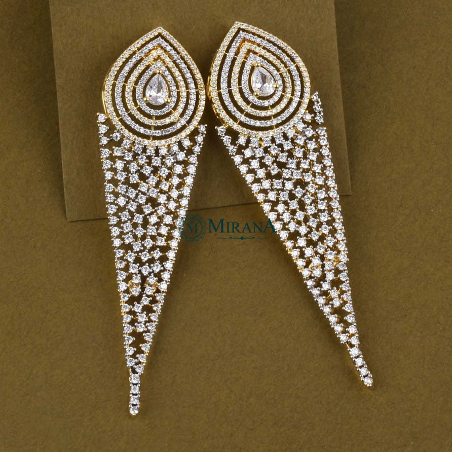 MJER21E131-3-Designer-V-Shaped-Cocktail-Earrings-Gold-Look-4.jpg