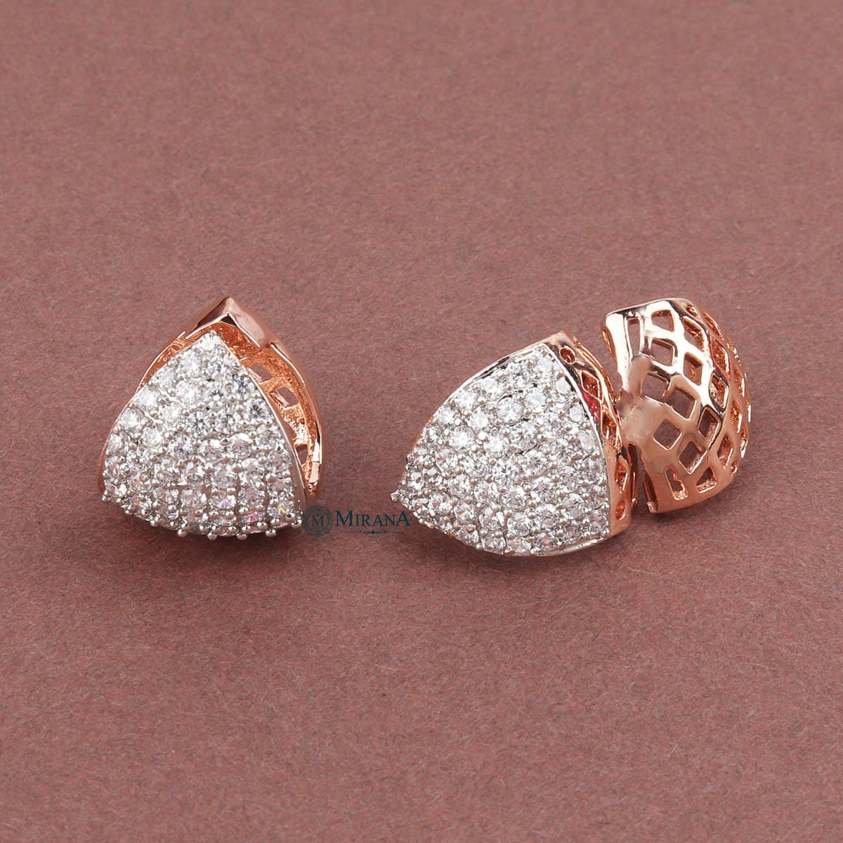 MJER21E151-1-Amazing-Ticktock-Triangle-Studs-Rose-Gold-Look-4.jpg
