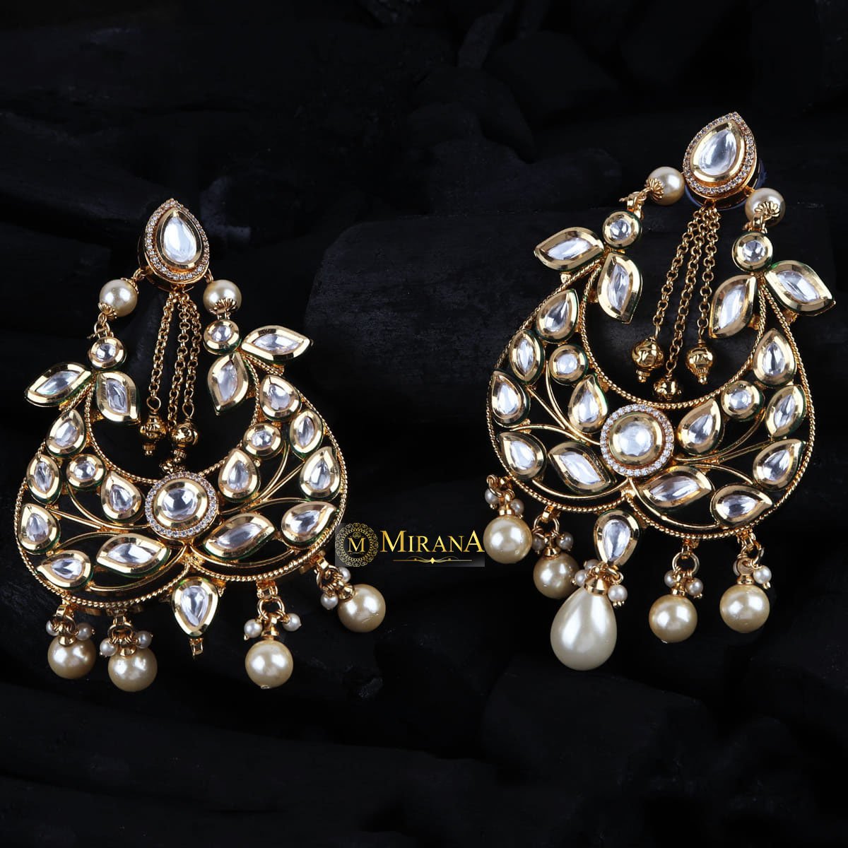 Mayuri Kundan Chandbalis