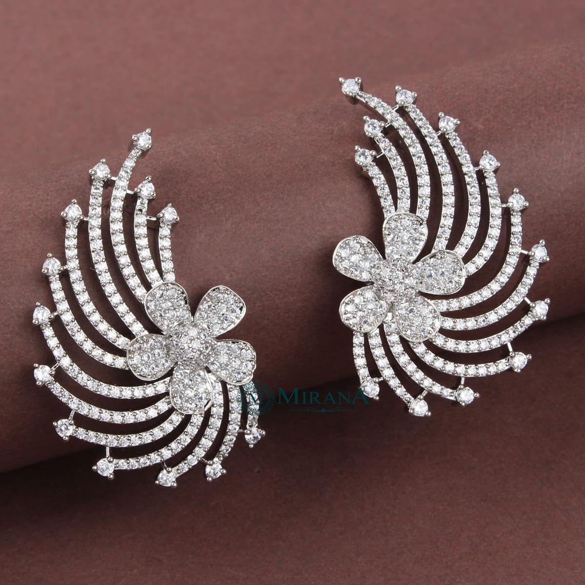 Sparkling Flower Designed Earrings