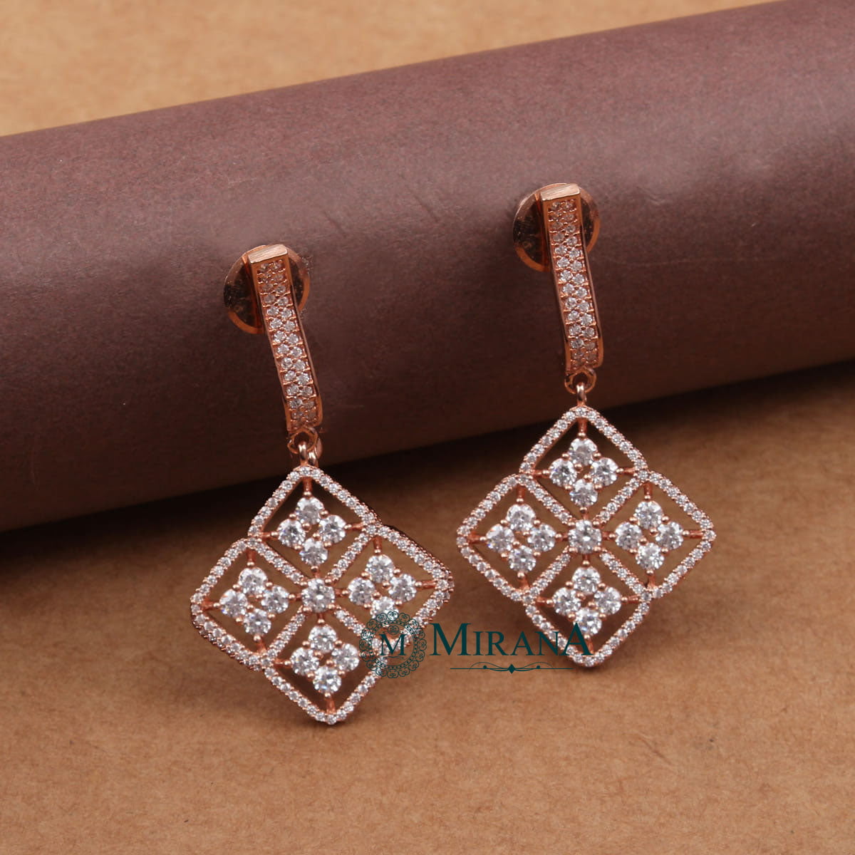 Elisse Hanging Earrings