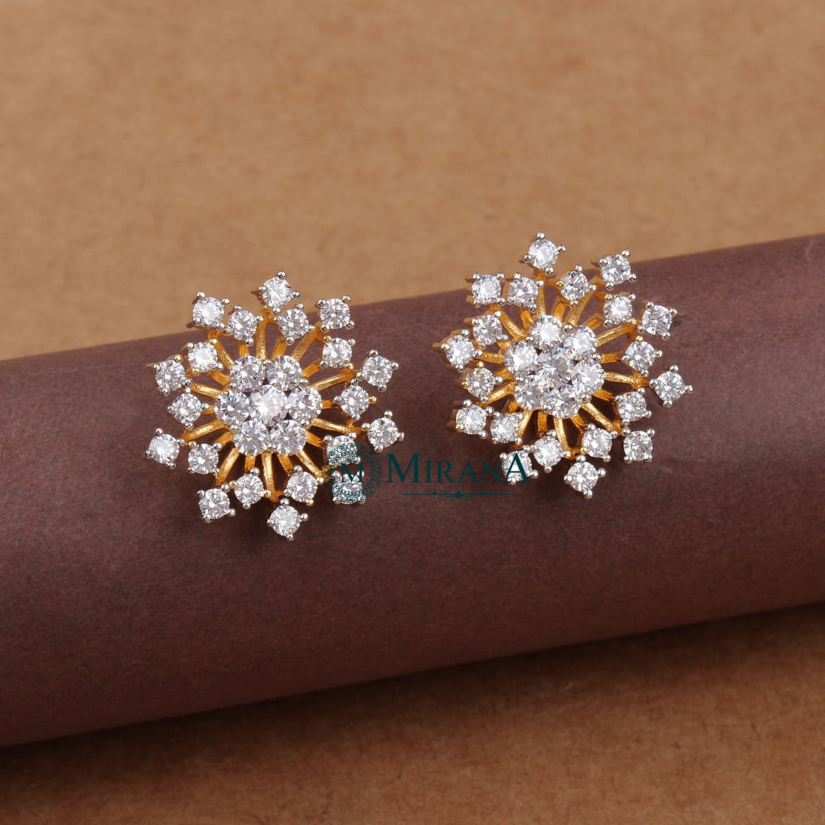 Glory Star Studs