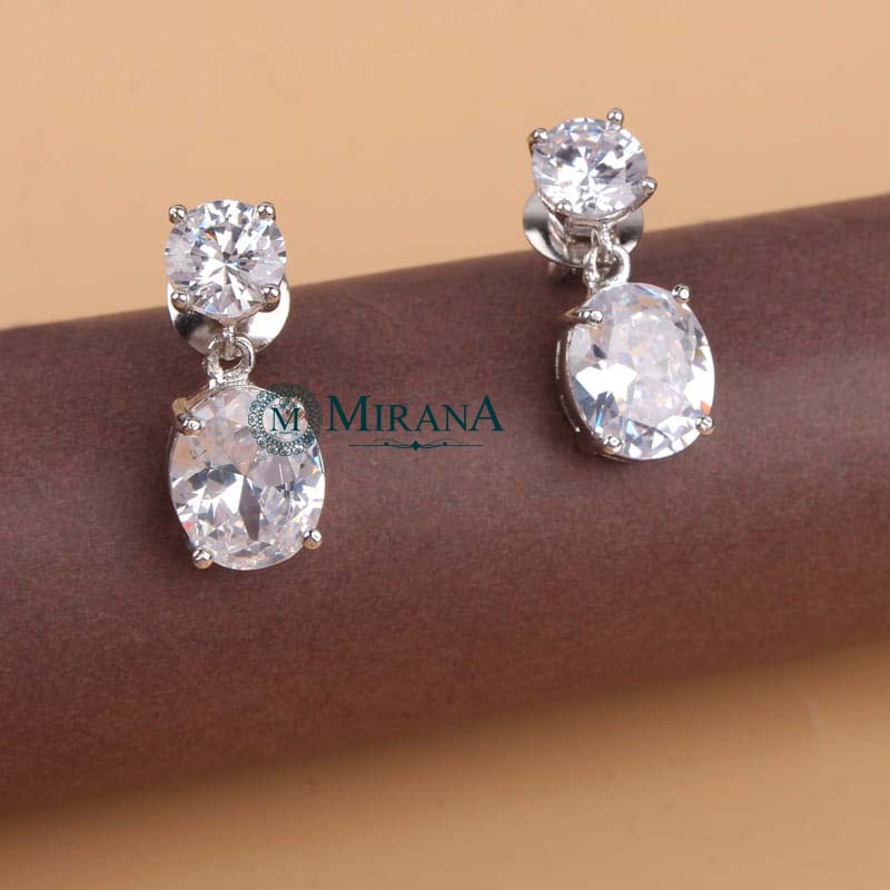 Ashlee Solitaire Look Earrings