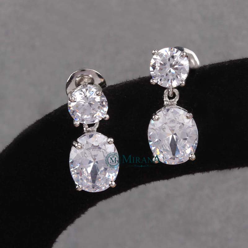 Ashlee Solitaire Look Earrings