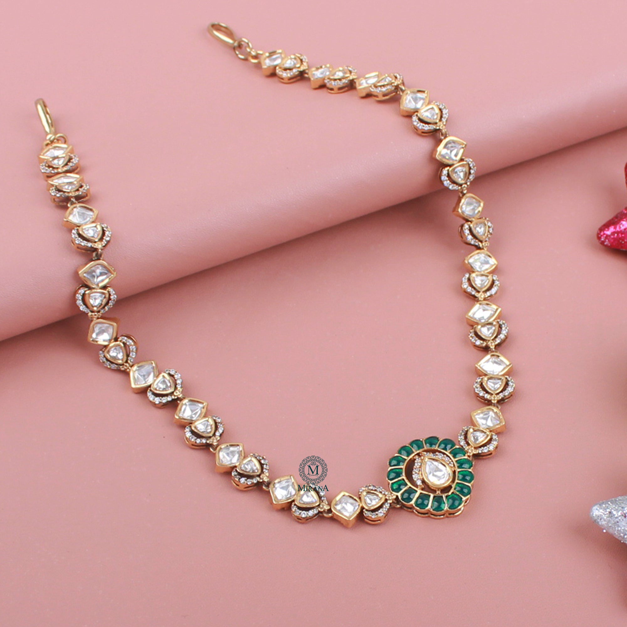 Roopa Polki Designer Mathapatti