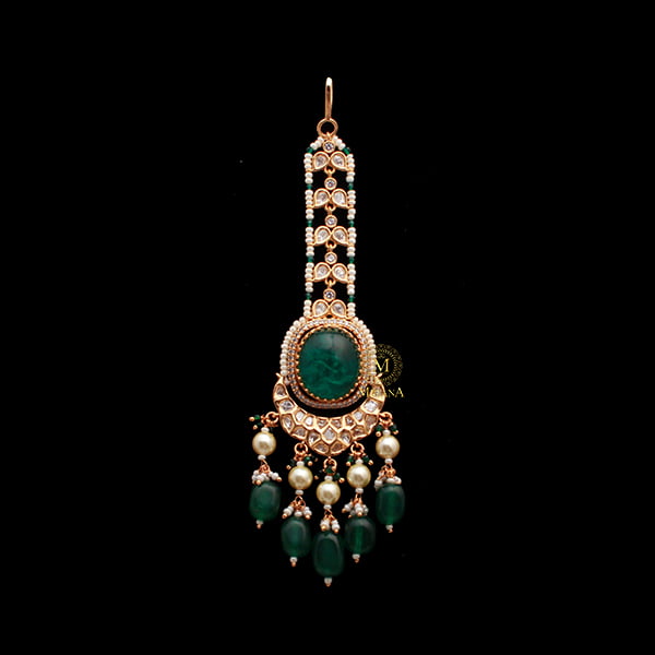 Shalvi Emerald Green Polki Designer Tika