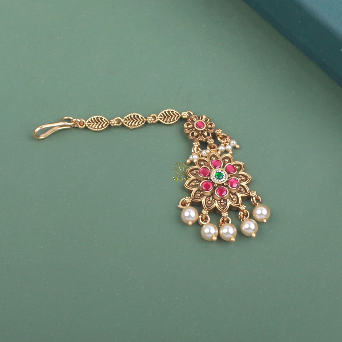 Vedhi Antique Designer Maangtika