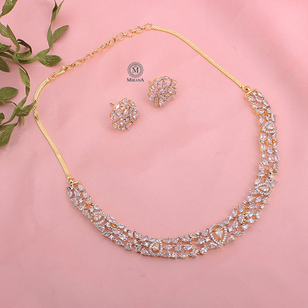 Tossed Necklace Set With Small Studs