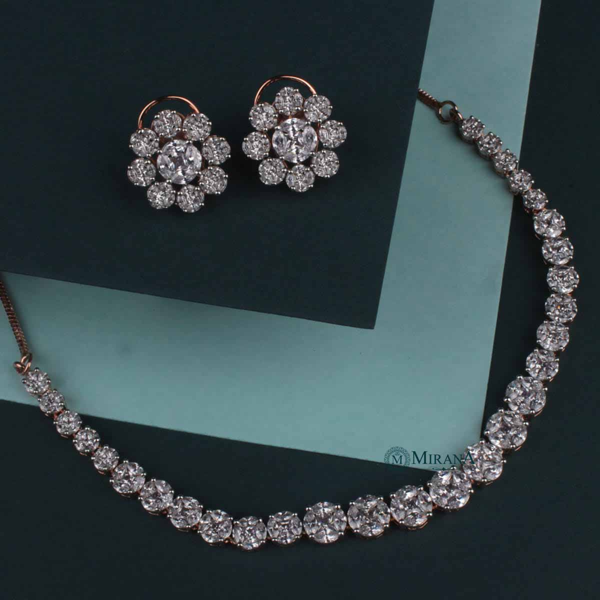 MJNK21N011-1-Cluster-Semi-Single-Line-Rose-Gold-Look-2.jpg