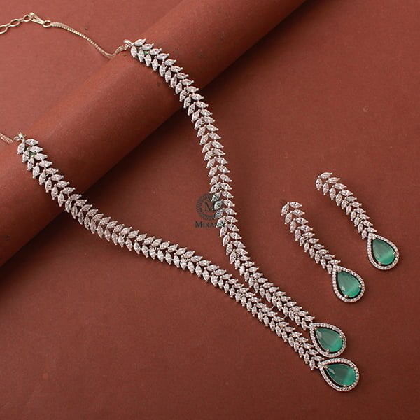 Kate V Line Pastel Green Necklace Set