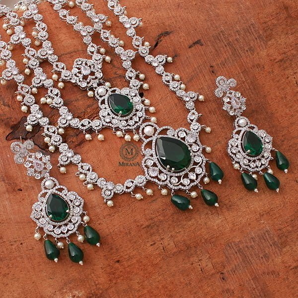 Elizi Emerald Green Layered Necklace Set