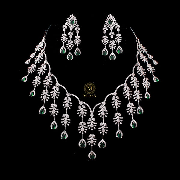 Nobisha Emerald Green Designer Necklace Set