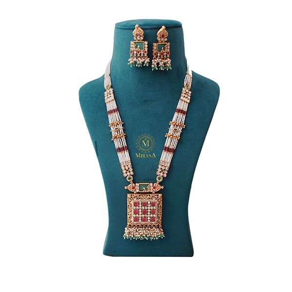 Saranshi Multi Pearl Antique Designer Necklace Set