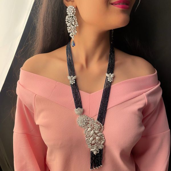 Layla Sapphire Blue Long Necklace Set