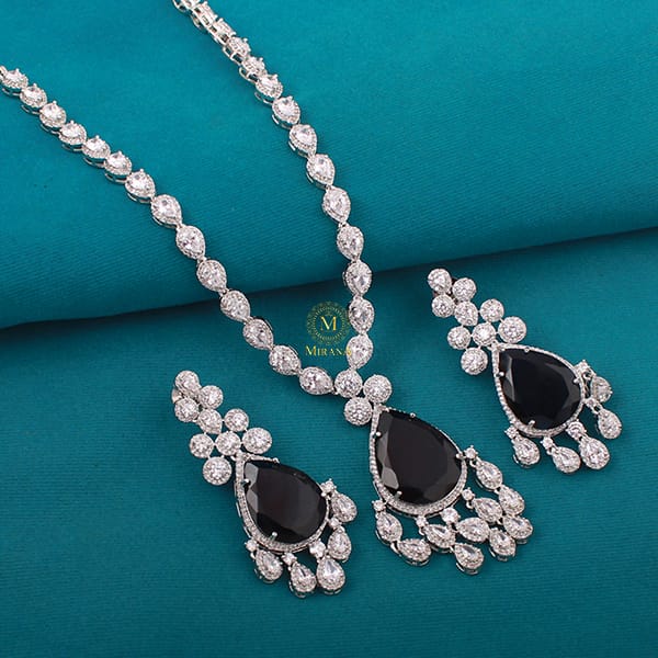 Nio Sapphire Blue Designer Necklace Set