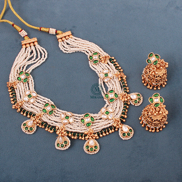 Hansika Emerald Green Antique Necklace Set