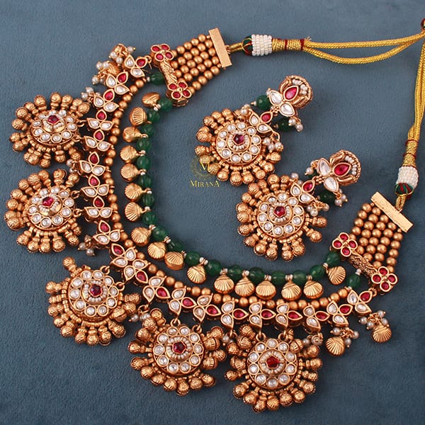 Kaarvi Antique Layered Designer Necklace Set