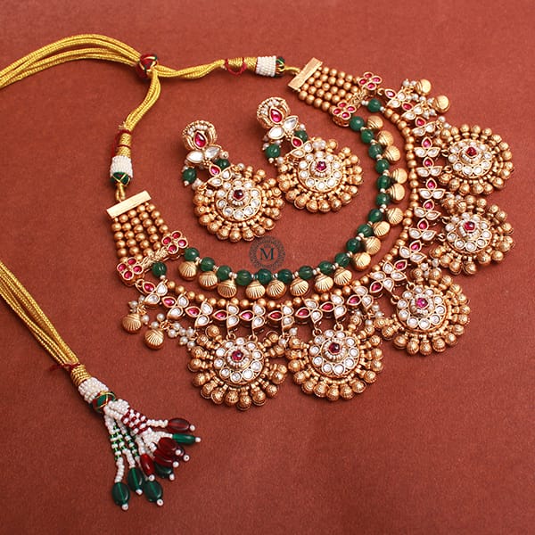 Kaarvi Antique Layered Designer Necklace Set