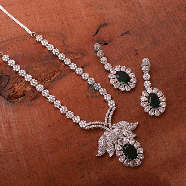 Steffina Emerald Green Designer Necklace Set