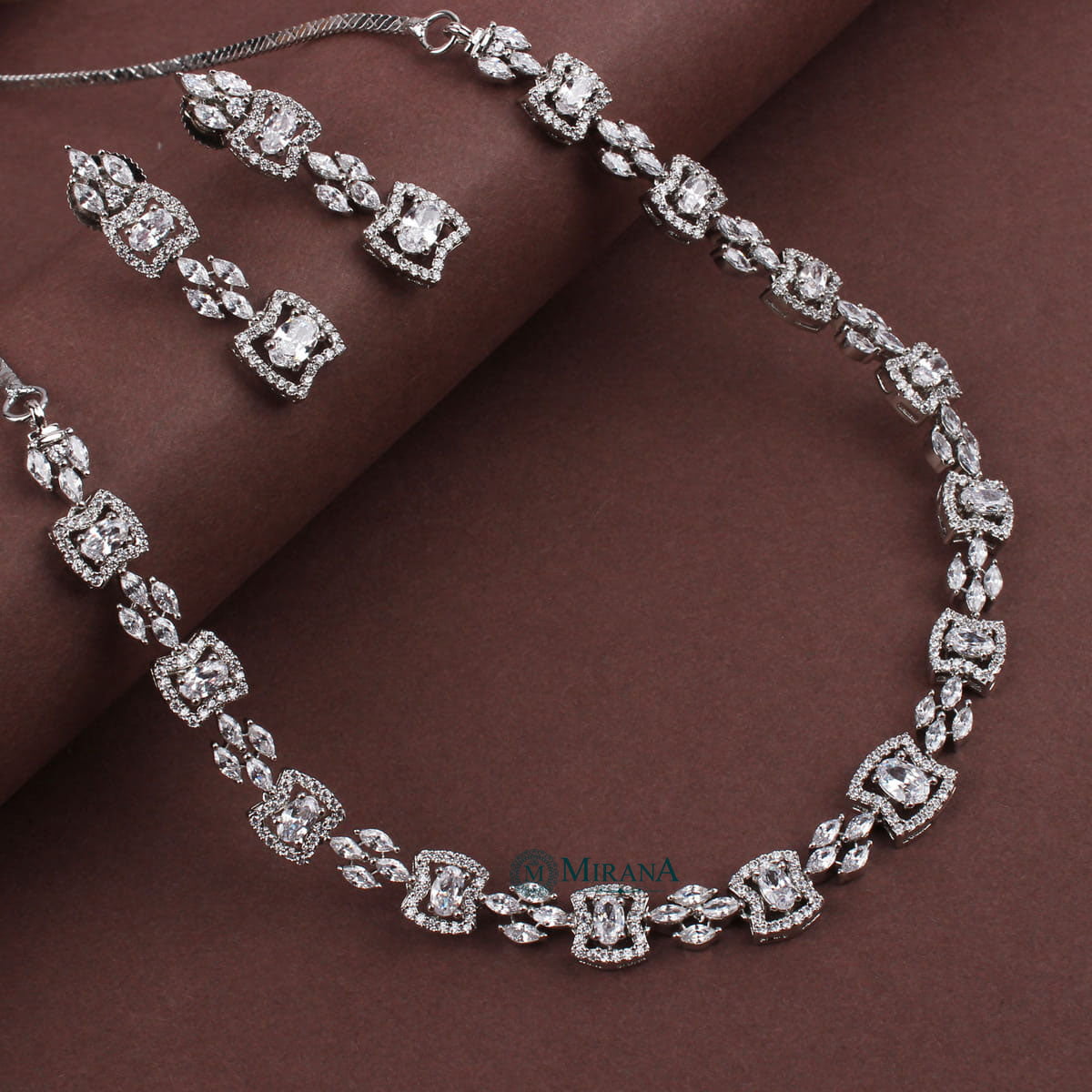 MJNK21N152-2-CZ-Fusion-Designer-Necklace-Set-Silver-Look-4.jpg